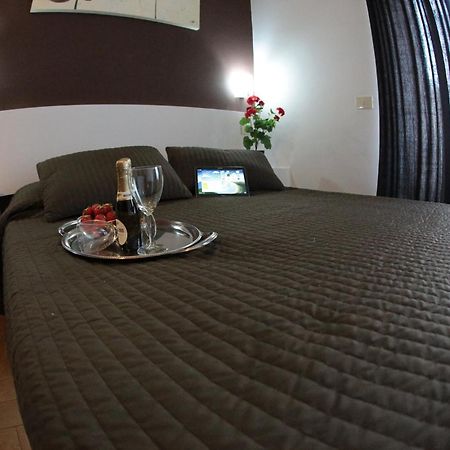 Residence Morena Rome Bagian luar foto